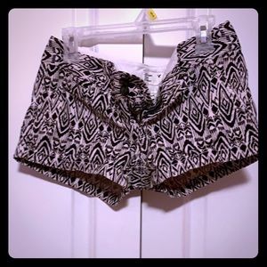 Tribal Print high waisted AE shorts